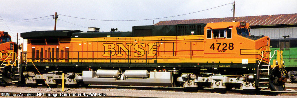 BNSF C44-9W 4728